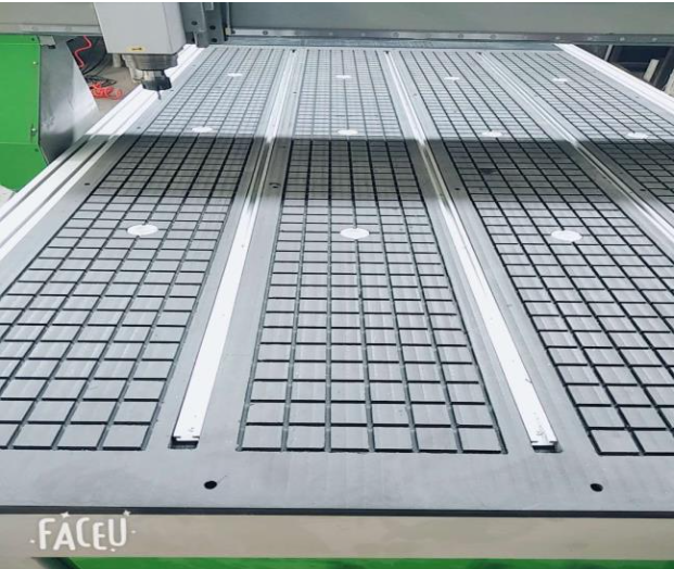 Router CNC MaxCut MC-1325CCD con cámara para corte contorno